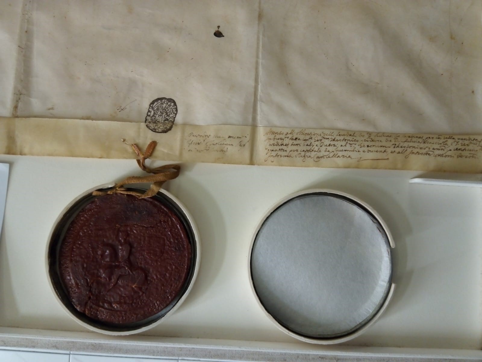 Archivio storico “Donato D'Acunto” dell’Opera Pia Purgatorio ad Arco