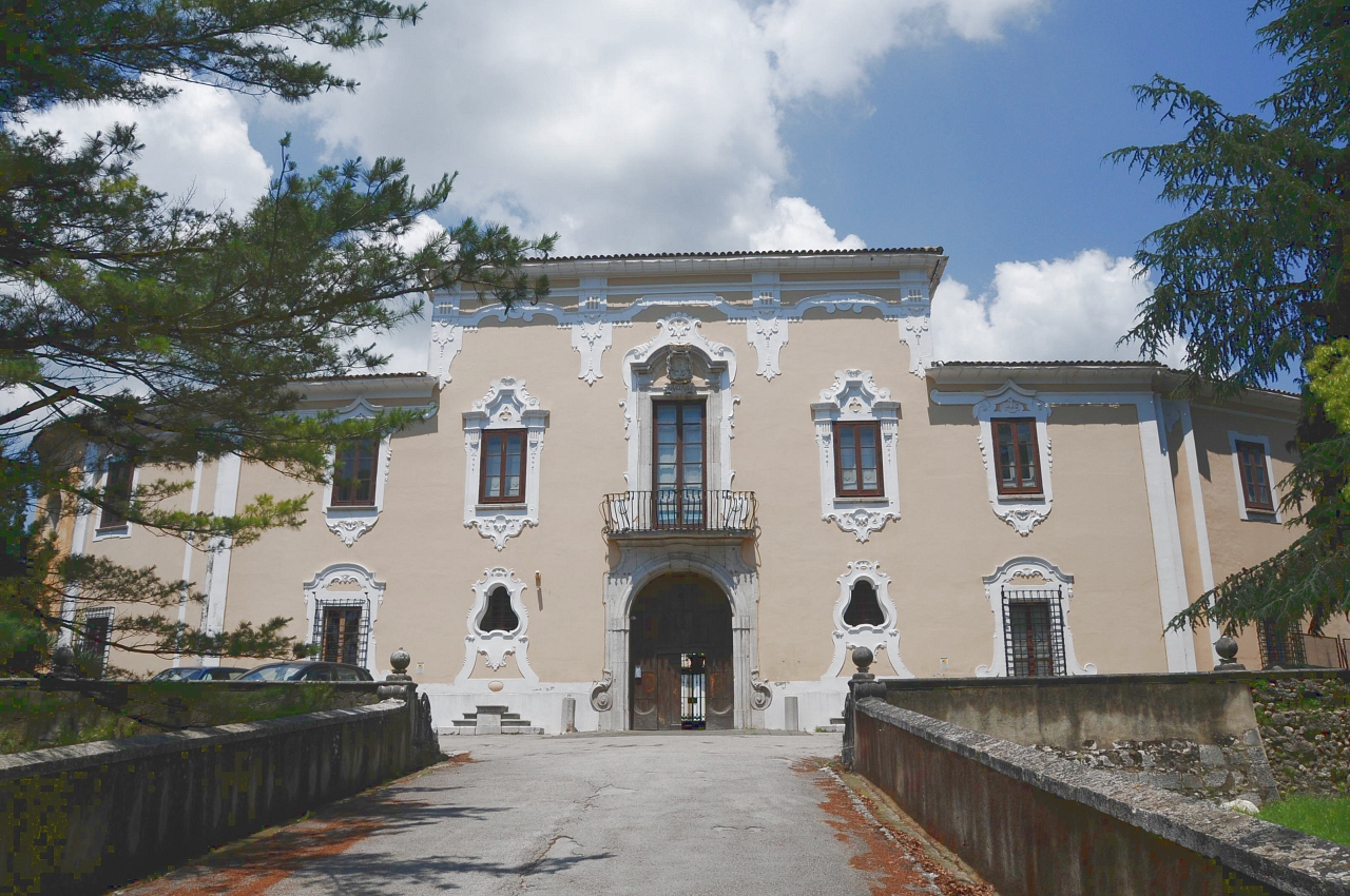 Biblioteca Pubblica Statale annessa al Monumento nazionale di Montevergine