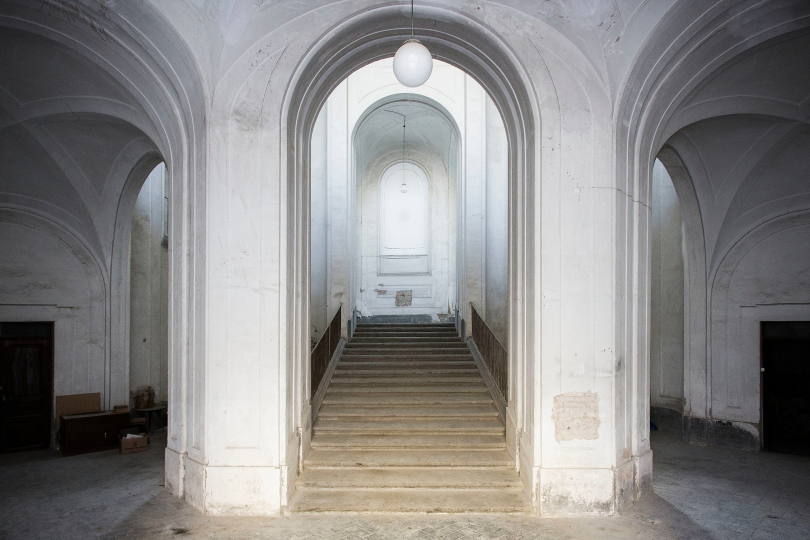 Palazzo Ayerbo D’Aragona Cassano sede di Casa Morra - Archivio D’arte Contemporanea. Copyright Fondazione Morra, Napoli