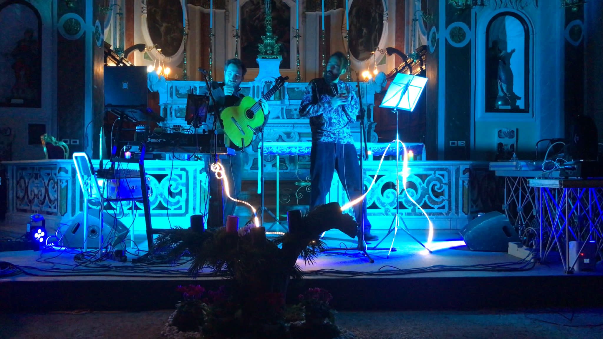 Il duo Totò Poetry Culture in concerto Basilica Atena Lucana